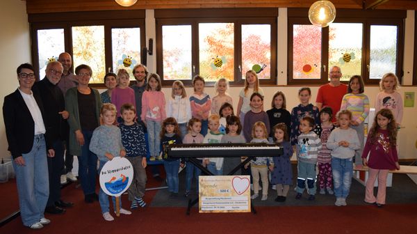Spende der Bürgerstiftung Maulbronn für den Kinderchor Stimmakrobaten